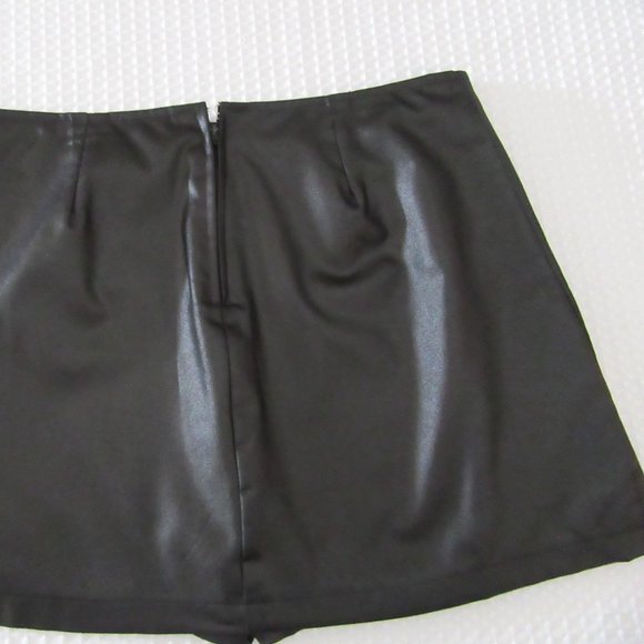 Skorts Black Size 14 R Petite - Picture 3 of 11